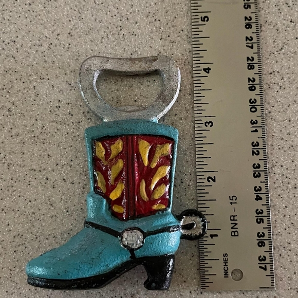 Toscano Western Cowboy Boot Cast Iron Bottle Opener - Picture 3 of 3